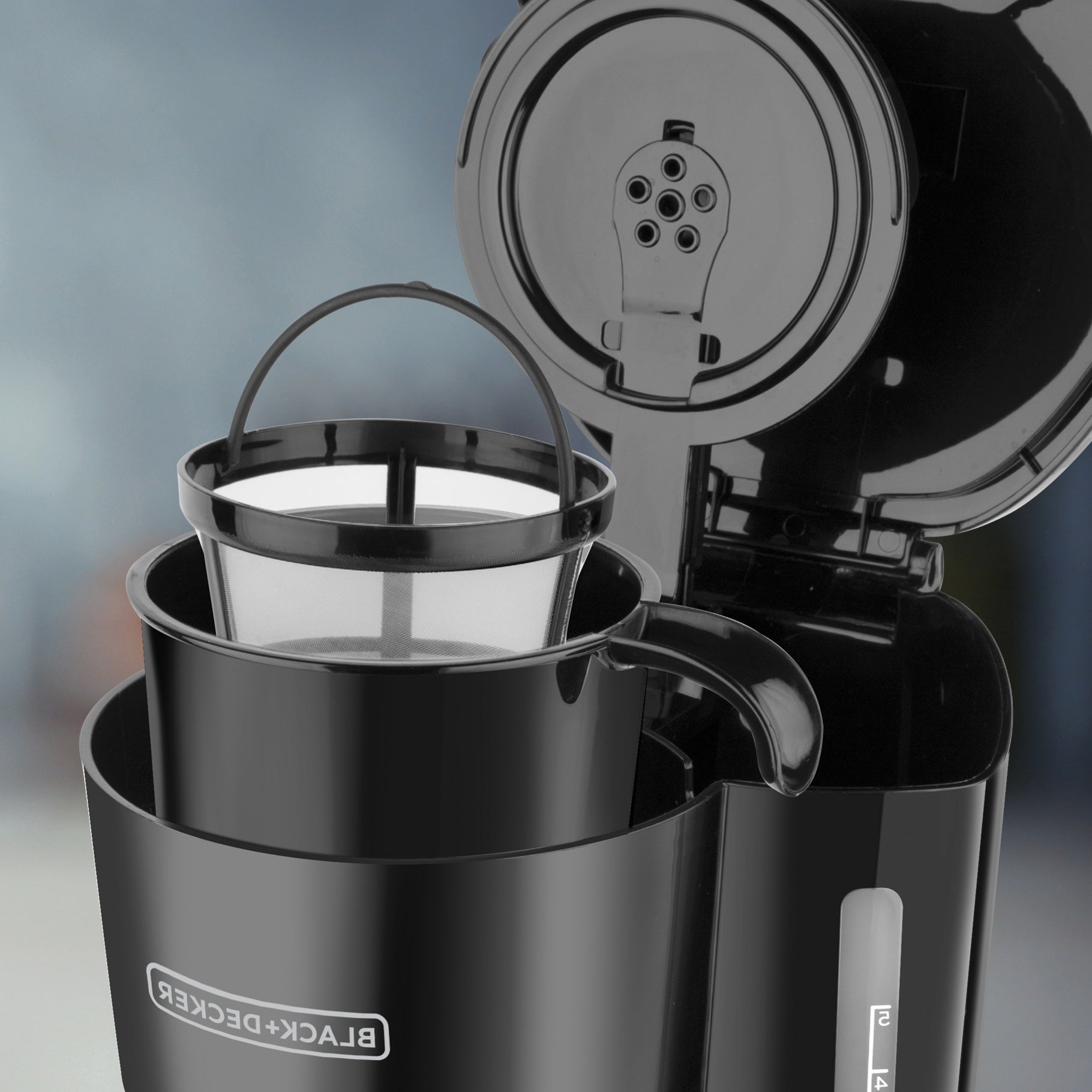 Black + Decker Cafetera 5 Tazas 4 en 1 Negro Cobre CM0755BC