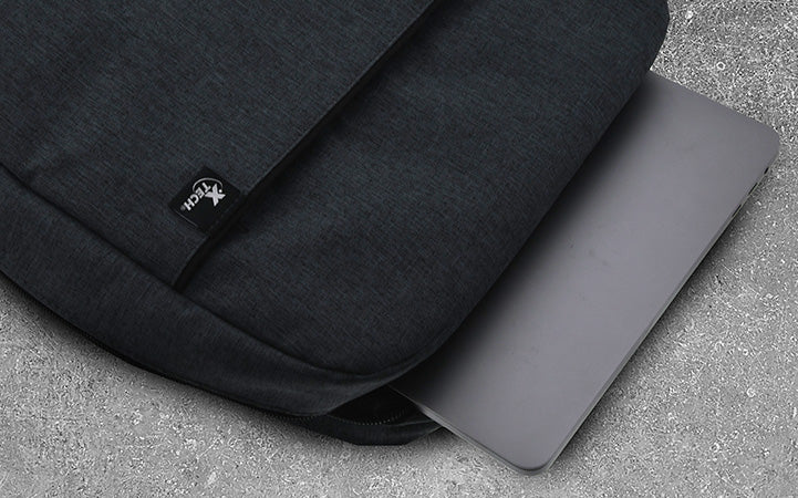 Xtech Mochila para Laptop 15.6" Liverpool