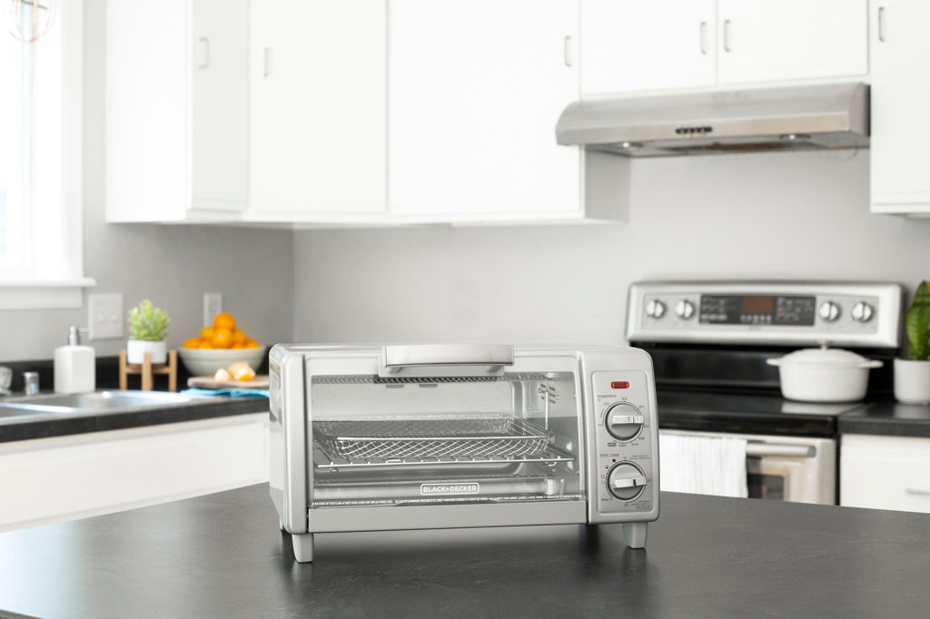 Black + Decker Horno Tostador con Freidora de Aire 4 Rebanadas TO1785SG-LA